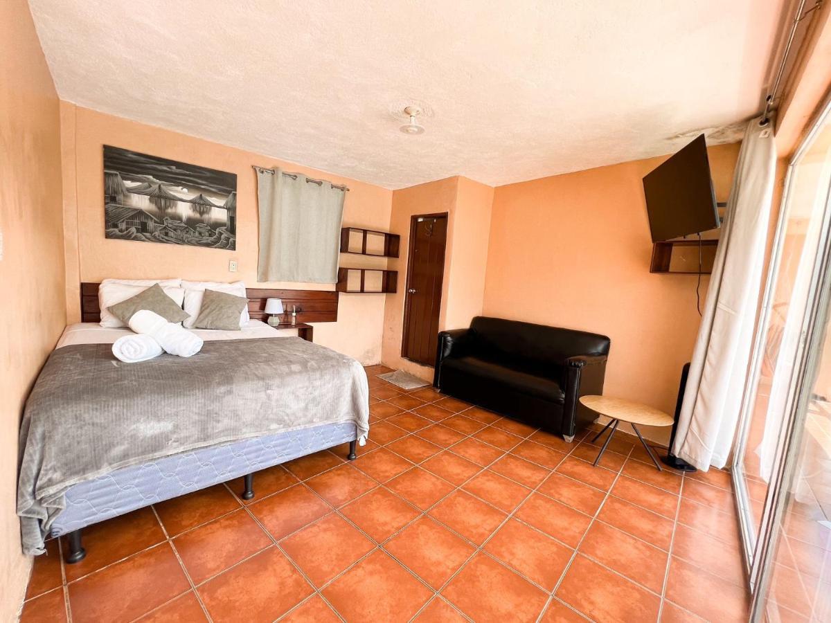 Amigos Hotel San Pedro La Laguna Luaran gambar